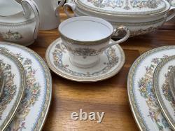102pc Aynsley Henley Fine Bone China Set, 12 Place Settings, England, Pristine
