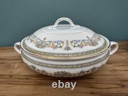 102pc Aynsley Henley Fine Bone China Set, 12 Place Settings, England, Pristine