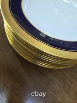 12 Aynsley England Bone China 10.1/2 Gold Rim/Cobalt Blue & White Dinner Plates