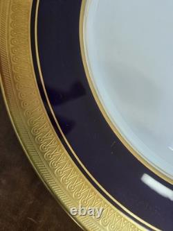 12 Aynsley England Bone China 10.1/2 Gold Rim/Cobalt Blue & White Dinner Plates