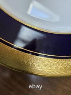 12 Aynsley England Bone China 10.1/2 Gold Rim/Cobalt Blue & White Dinner Plates