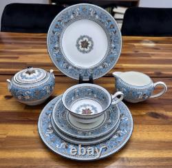 14-pieces Set Wedgwood Florentine Turquoise W2714 Bone China, England