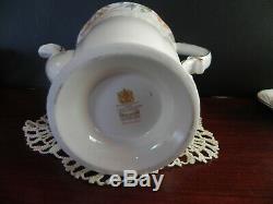 16 Piece Paragon Tea Set Country Lane Fine Bone China Made In England