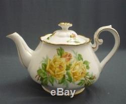 18 Piece Royal Albert England Bone China YELLOW TEA ROSE Tea Set Service for 4