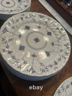 18Pcs Churchill Finlandia-8Dinner Plates-5 Rim Soup Bowl-4 B&B Plates & LG Plate