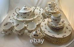 1939 Aynsley England Bone China Gaiety Pattern Tea Set