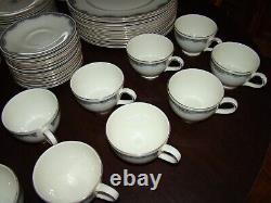 1986 ROYAL DOULTON H5121 ALBANY Ivory Bone China Dinnerware Set for 12 73 pc