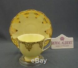 23 Piece Royal Albert England Yellow & Gold Bone China Tea Set Service For 6