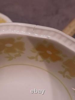 25 Piece Dishware Set Kensington Staffordshire Ironstone England Piccadilly 1822