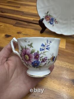 30pc Vtg Aynsley #2383 Fine Bone China Set, Pastel Floral Crocus, Gold Trim, EUC