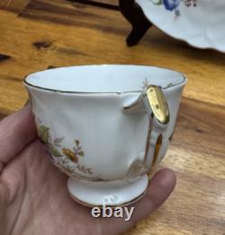 30pc Vtg Aynsley #2383 Fine Bone China Set, Pastel Floral Crocus, Gold Trim, EUC