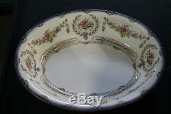 33 Pcs Minton China England Hampshire B1343 Dinner Setting for 8 SUPER CLEAN
