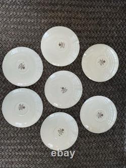 37 PC MYOTT & CO BERMUDA MADE IN ENGLAND CHINA SET-1940's
