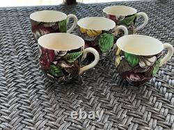 37 PC MYOTT & CO BERMUDA MADE IN ENGLAND CHINA SET-1940's
