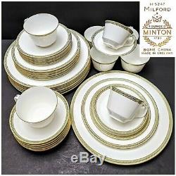s Minton Milford Pattern H5247 Dinner Plate 