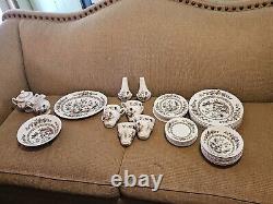 46 Piece Classic White Kashmir J. & G. Meakin England China Set