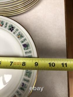 47 Piece Royal Doulton Tapestry Fine China England Dinnerware Set 1960's New MCM
