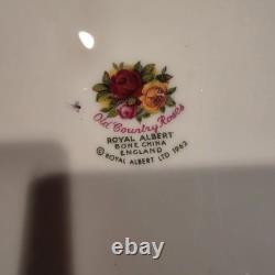 49 piece Royal Albert Old Country Roses Bone China dinnerware set England 1962