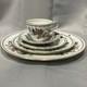 5-piece Place Setting Of Aynsley Pembroke Fine English Bone China (mint)