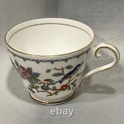 5-piece Place Setting Of Aynsley Pembroke Fine English Bone China (mint)
