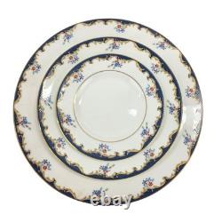 50 Piece Service For 10 Wedgwood England Bone China Chartley Pattern Dinnerware