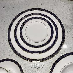 6 Pc Royal Worcester China England Mountbatten Cobalt Blue & Gold Dinner Setting