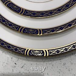 6 Pc Royal Worcester China England Mountbatten Cobalt Blue & Gold Dinner Setting