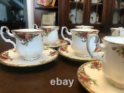 6 Royal Albert Espresso OLD COUNTRY ROSES PLATES 1962 Bone China Set Plate