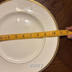 7 Royal Doulton Fine China'Alice' 10.5 Inch Dinner Plates Made In England Set