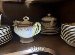 70 pc Myott Royalty 1559 China Set Service for 12 Maroon Gold England Dinnerware