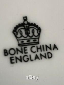 75-pc Bone China England (Poppy Pattern) 7-place Setting Service For 8