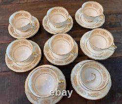 8 set of Aynsley England bone china tea cup and matching saucer