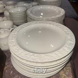 84 PIECE Cream WEDGWOOD QUEENSWARE CHINA. Made In England. Excellent Condition