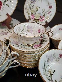 84pc Paragon DuBarry 7 Piece Place Dinner Setting(s) Bone China England for (12)