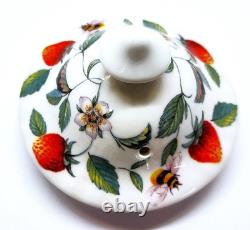 ALPINE STRAWBERRY Fine Bone China 4-Piece Set, Roy Kirkham, Made in England