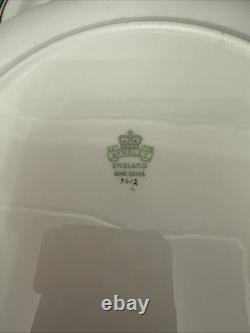 Aynsley Bone China England # 7612 Blue / Gold Set Of 14 Plates Excellent