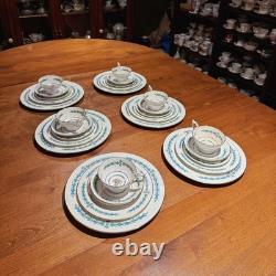 Aynsley Cambridge Bone China 30pc 6 Place Settings 5pc Set Blue Gold Mint