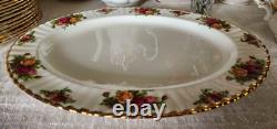 Beautiful HUGE SET Royal Albert Old Country Roses Made In England