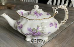Beautiful Hammersley England Victorian Violets Pattern Fine Bone China Tea Set