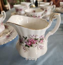 Beautiful Royal Albert Lavender Rose 8 Settings Teaset. Made In England! Mint