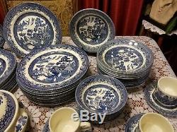 Churchill England Blue Willow 94 Piece Set China Dinnerware Service for 10+