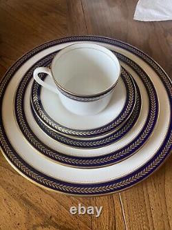 Coalport Bone China Blue Wheat Five Pc Place Setting For Twelve