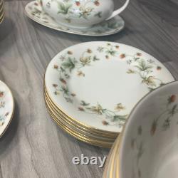 Complete 35 Piece Tea Set Saucers 70's Royal Doulton Strawberry Cream Fine China