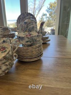 Copeland Spode Patricia 59 Piece China Set 596271 England Dinnerware