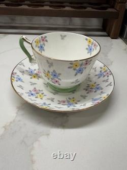 Crown Staffordshire Bone China Teacups and Saucers Set of 6 Made In England