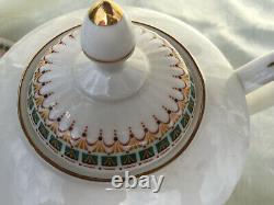 Duchess Berry Colection England Bone China Tea Set Cream + Sugar Bowl 6 Cups