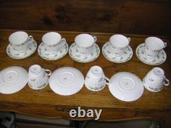 Duchess Gold Trim, Shamrock, Footed Cup & Saucer, Fine Bone China England, 8 set