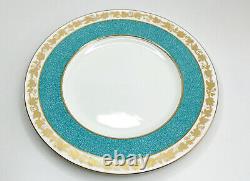 EUC Set of 6 Vtg 1950s Wedgwood Whitehall Powder Turquoise Dinner Plates 10 3/4