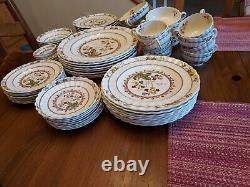 Eight 9 Piece Place Settings Of Copeland Spode Cowslip China Made In England