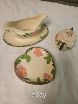 FRANCESCAN CHINA Dessert Rose Complete Set From ENGLAND. Excellent Condition